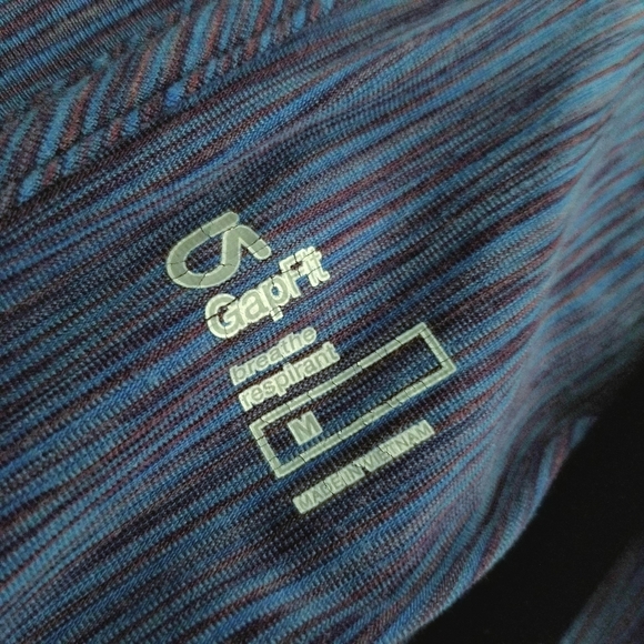 GAP FIT Short Tee Shirt Blue Red Active V Neck - Picture 3 of 4